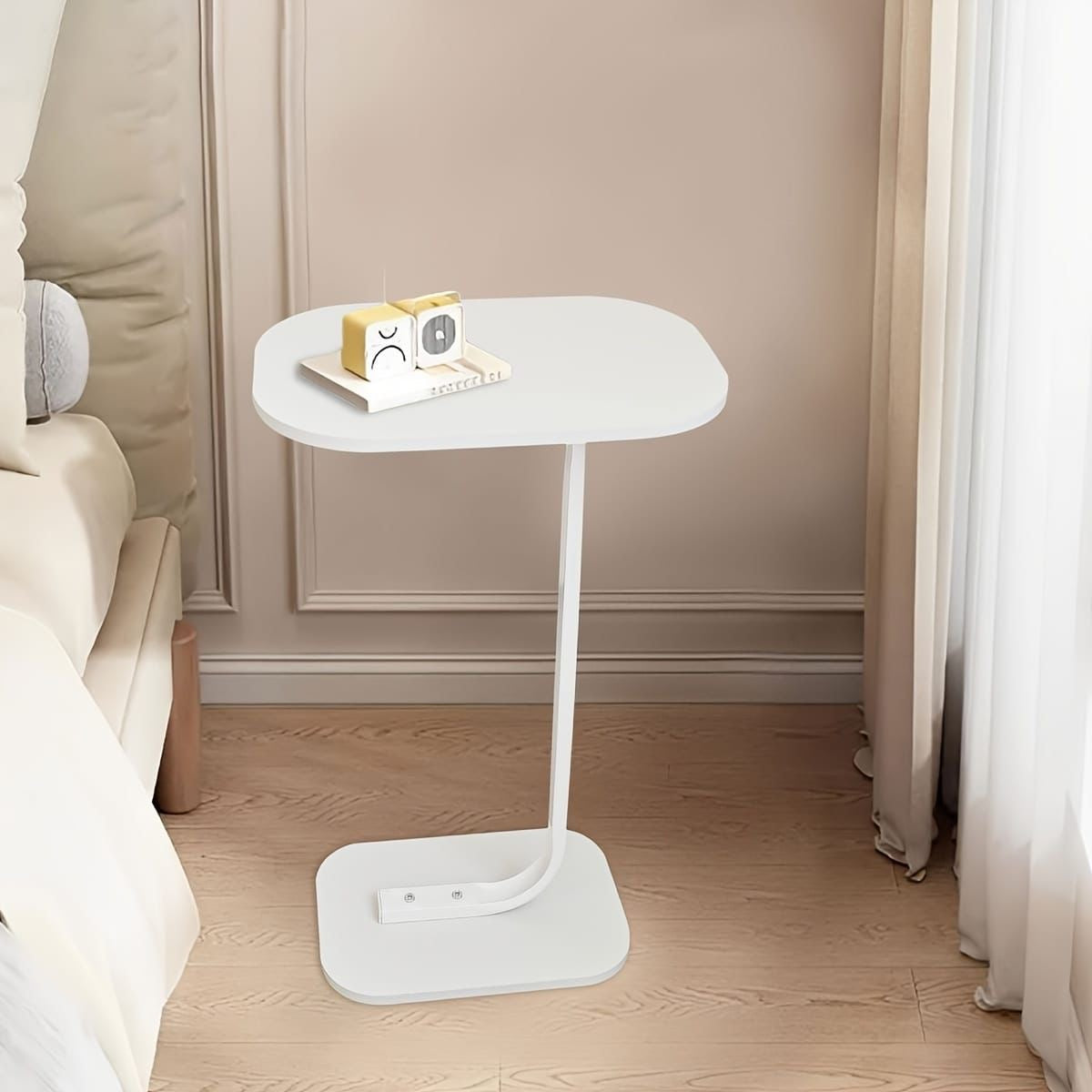 طاولة التقديم